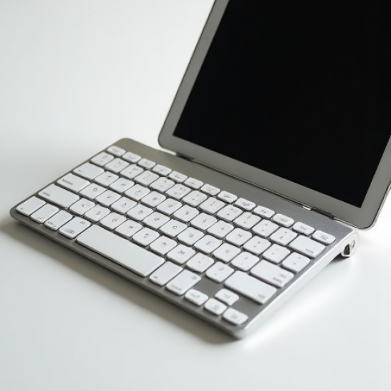 SwiftKeys V1 Bluetooth Compact Slim Keyboard 87-Key White